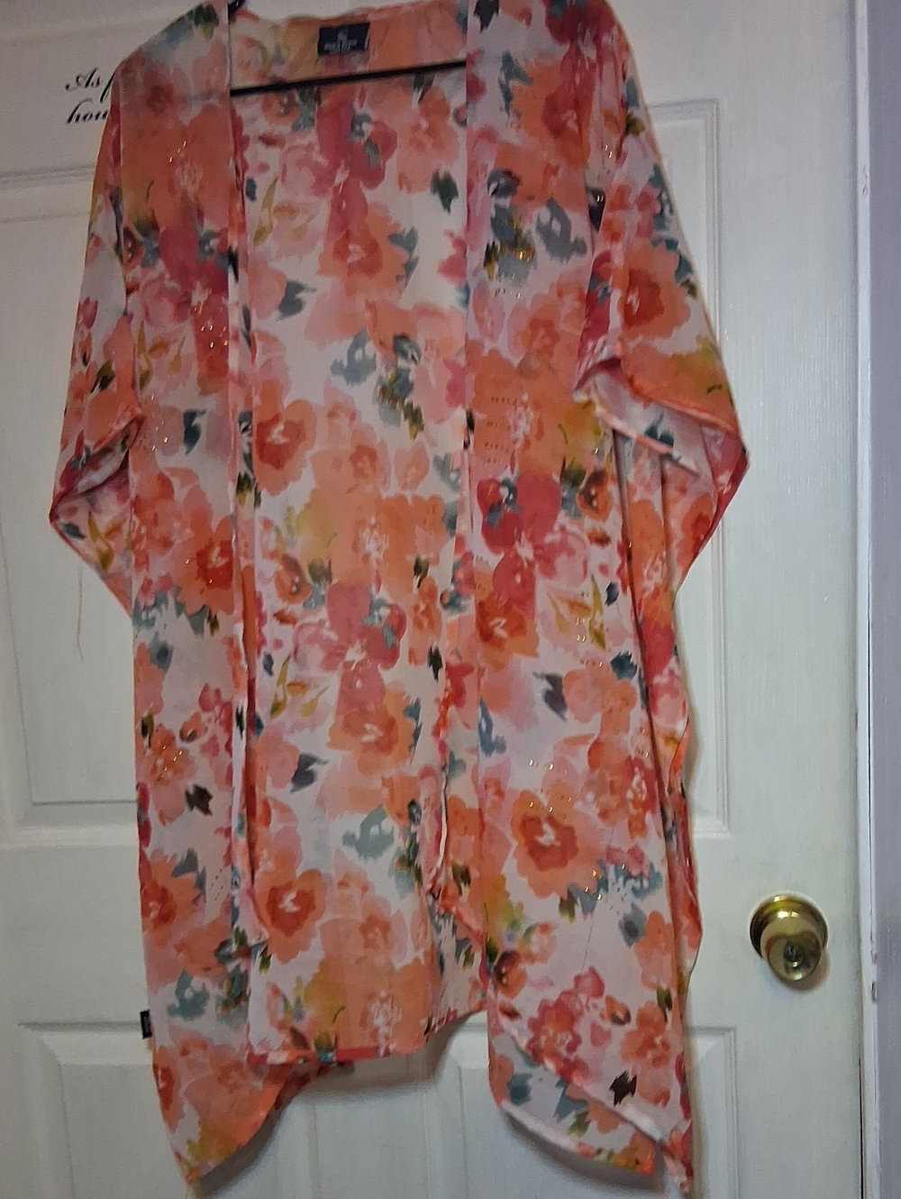 Floral Orange-Pink Women's Lightweight Cover-up